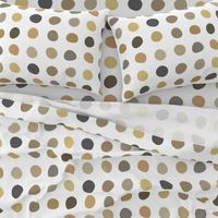 Large dots -Camel black and white