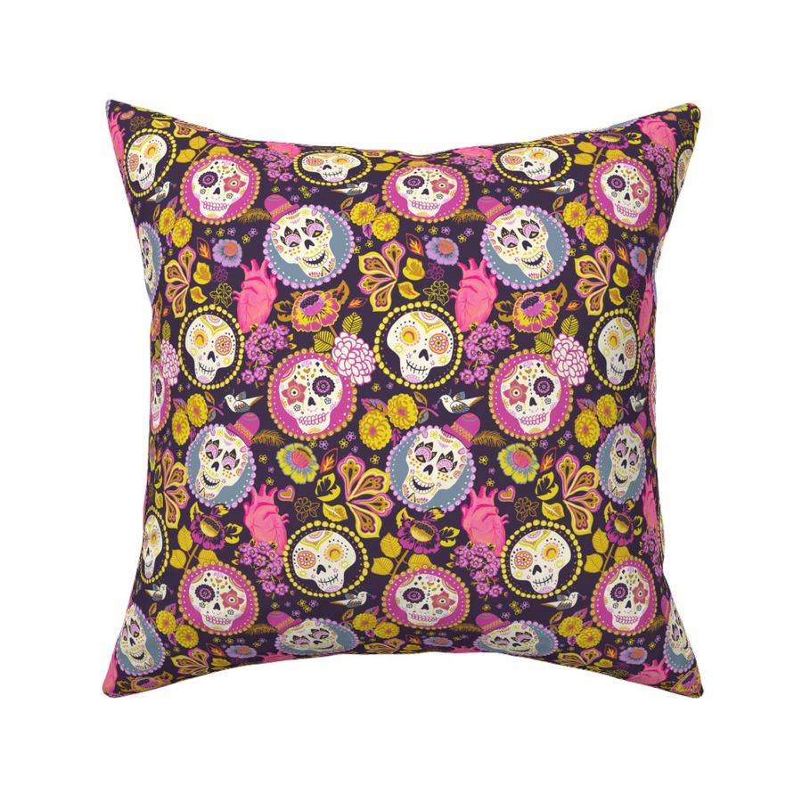 HOME_GOOD_SQUARE_THROW_PILLOW