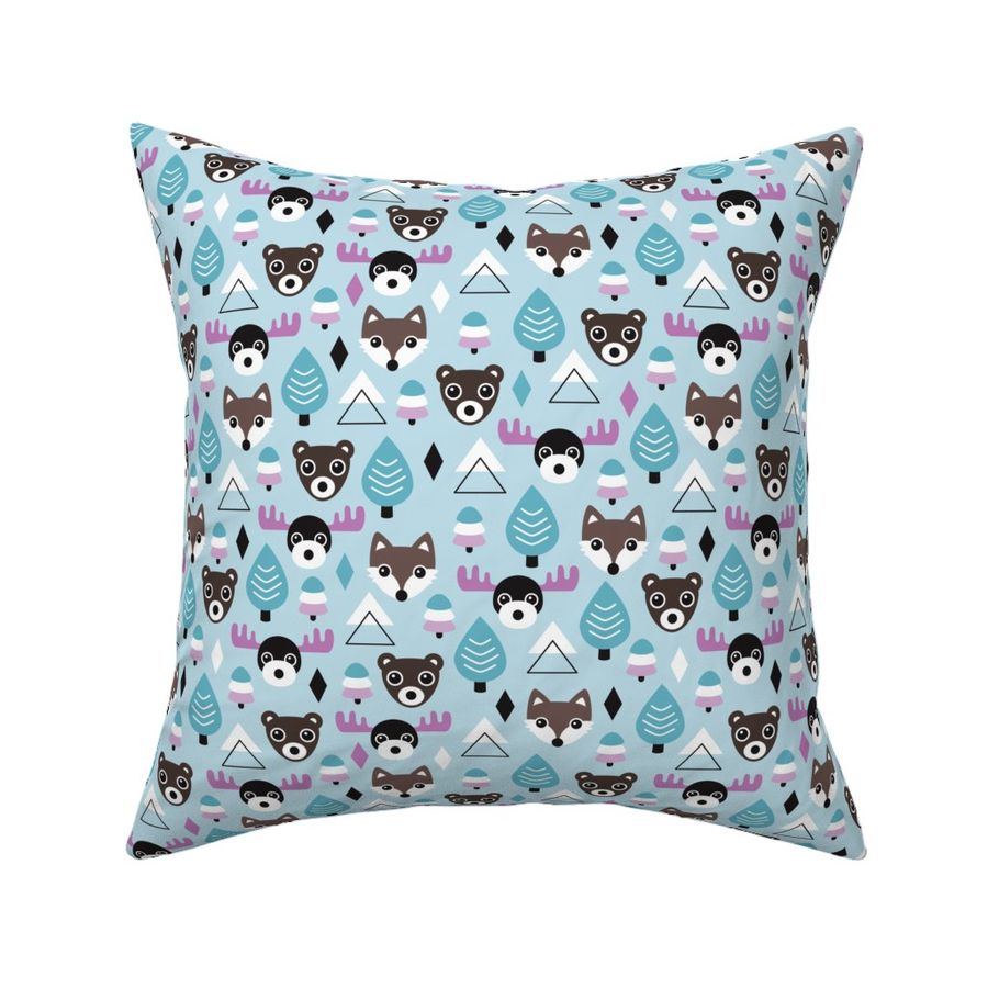 HOME_GOOD_SQUARE_THROW_PILLOW