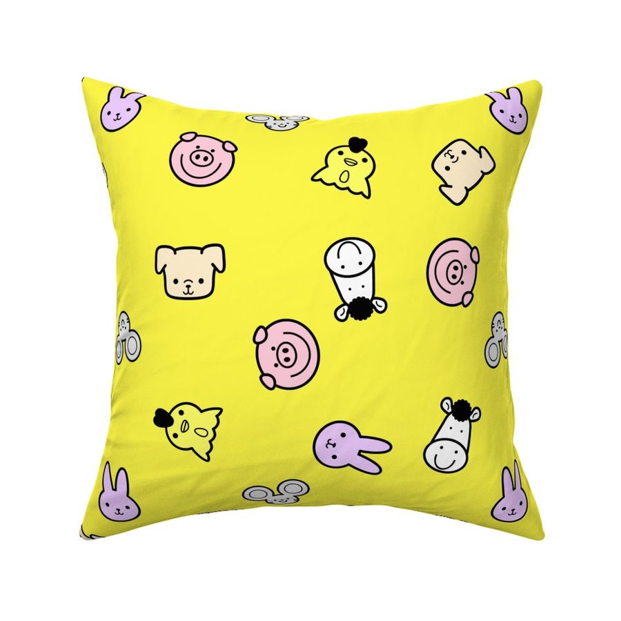 HOME_GOOD_SQUARE_THROW_PILLOW