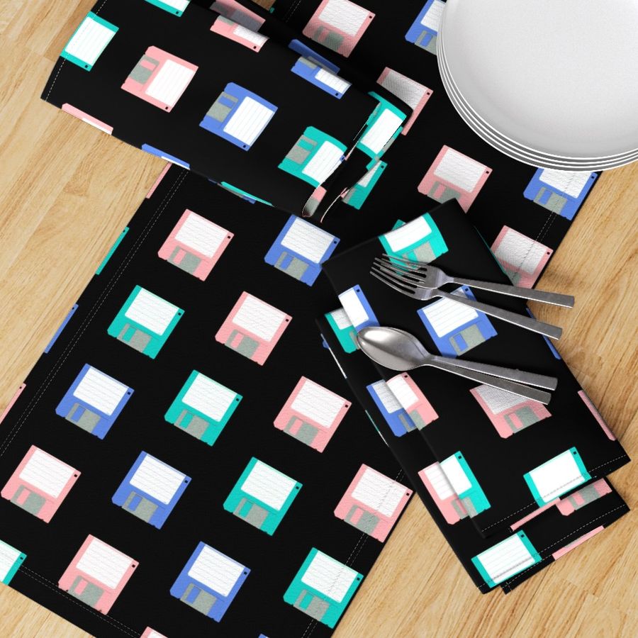 HOME_GOOD_TABLE_RUNNER