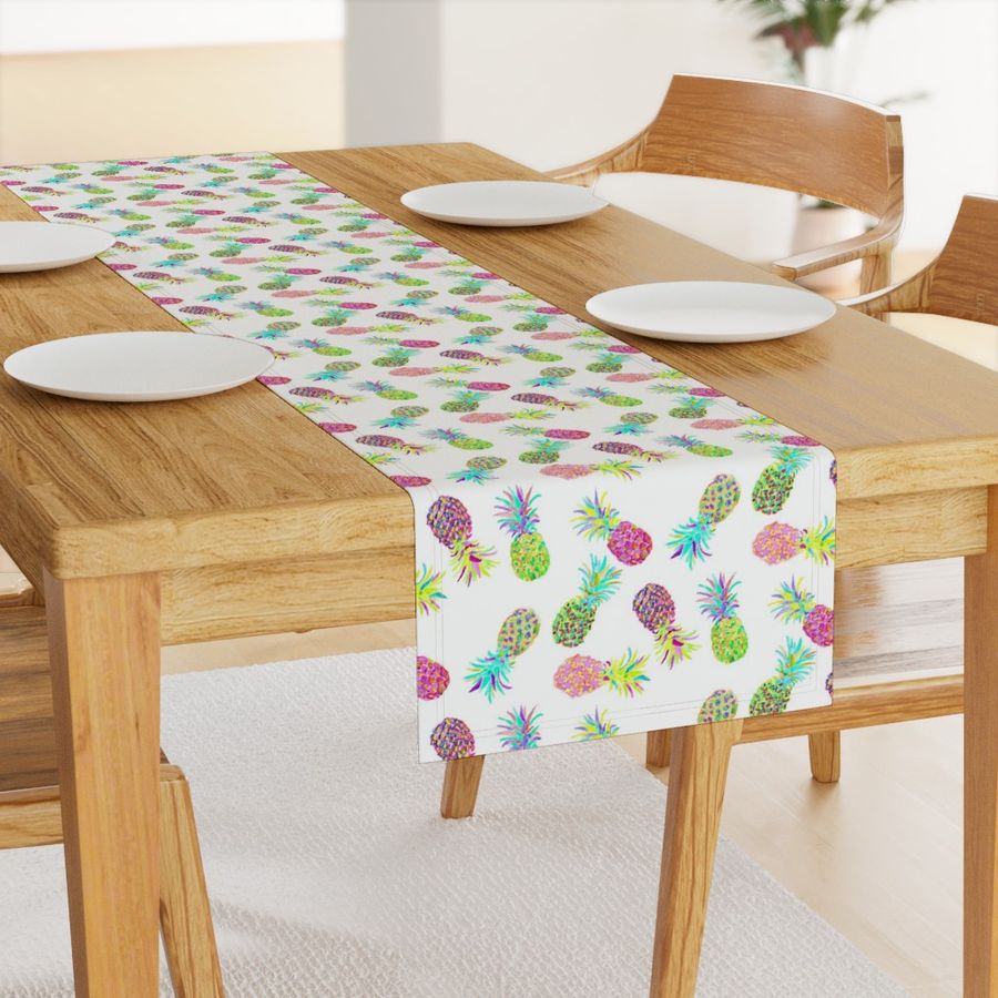 HOME_GOOD_TABLE_RUNNER