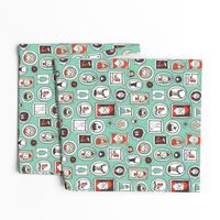 christmas portraits // green and red christmas fabric cute 