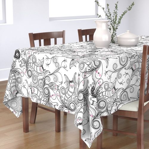 HOME_GOOD_RECTANGULAR_TABLE_CLOTH