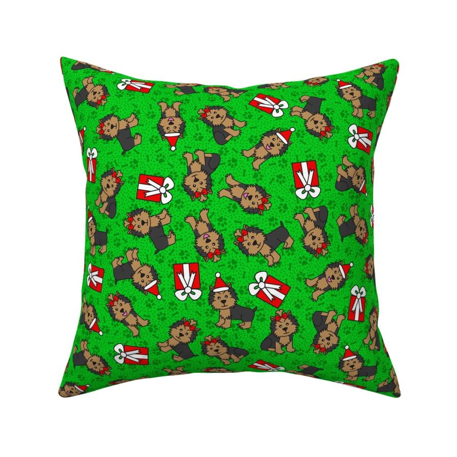 HOME_GOOD_SQUARE_THROW_PILLOW