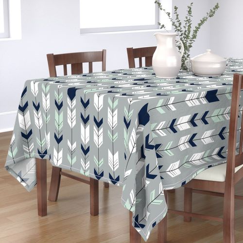 HOME_GOOD_RECTANGULAR_TABLE_CLOTH