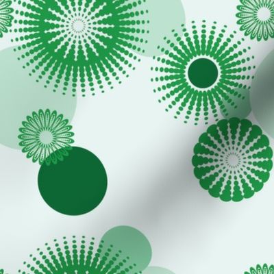 Sparkling Circles - 8in (green)