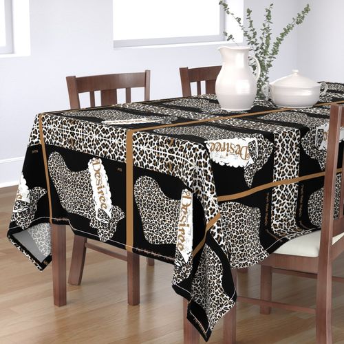 HOME_GOOD_RECTANGULAR_TABLE_CLOTH