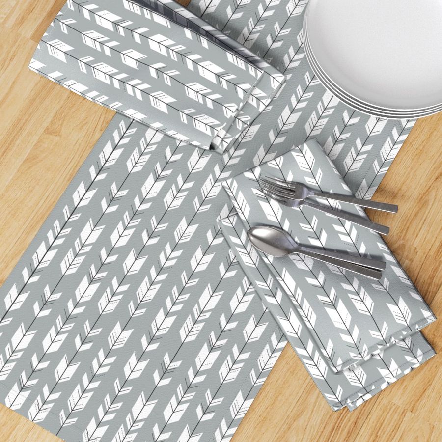 HOME_GOOD_TABLE_RUNNER