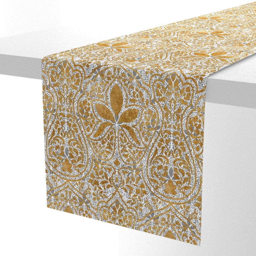 HOME_GOOD_TABLE_RUNNER