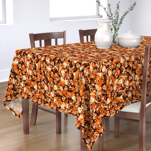 HOME_GOOD_RECTANGULAR_TABLE_CLOTH