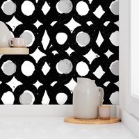 diamonds and dots - black and white