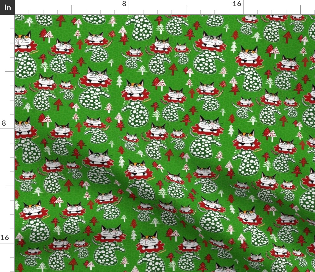 kittens in mittens red green white