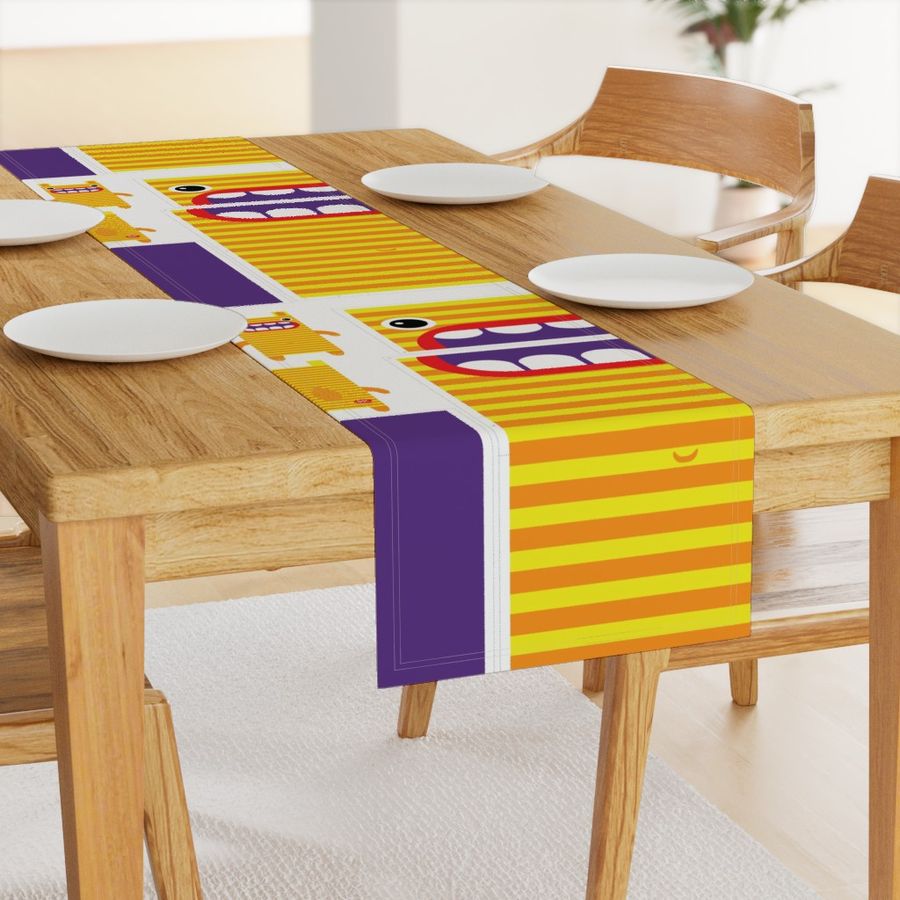 HOME_GOOD_TABLE_RUNNER