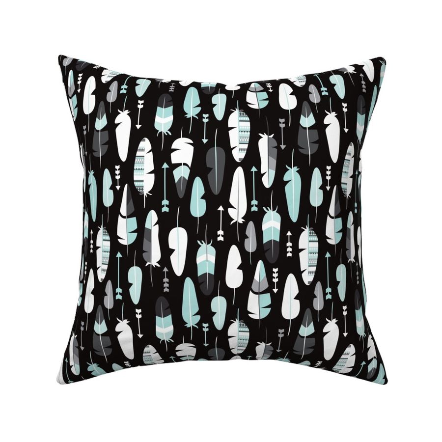 HOME_GOOD_SQUARE_THROW_PILLOW