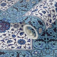 William Morris ~ Sunny Rug Tile ~ Blue and White 