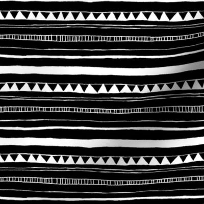 Drawn Stripe Black/White
