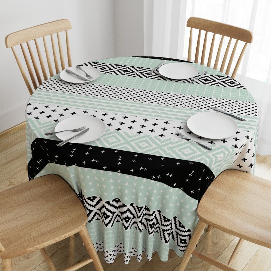 HOME_GOOD_ROUND_TABLE_CLOTH