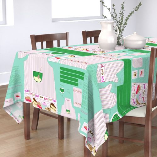 HOME_GOOD_RECTANGULAR_TABLE_CLOTH