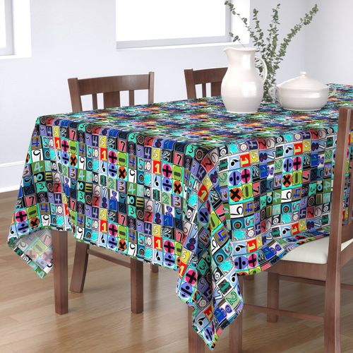 HOME_GOOD_RECTANGULAR_TABLE_CLOTH