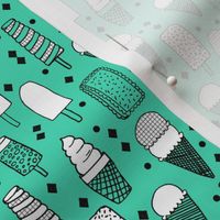 ice cream // tropical green summer sweet bright tropical print