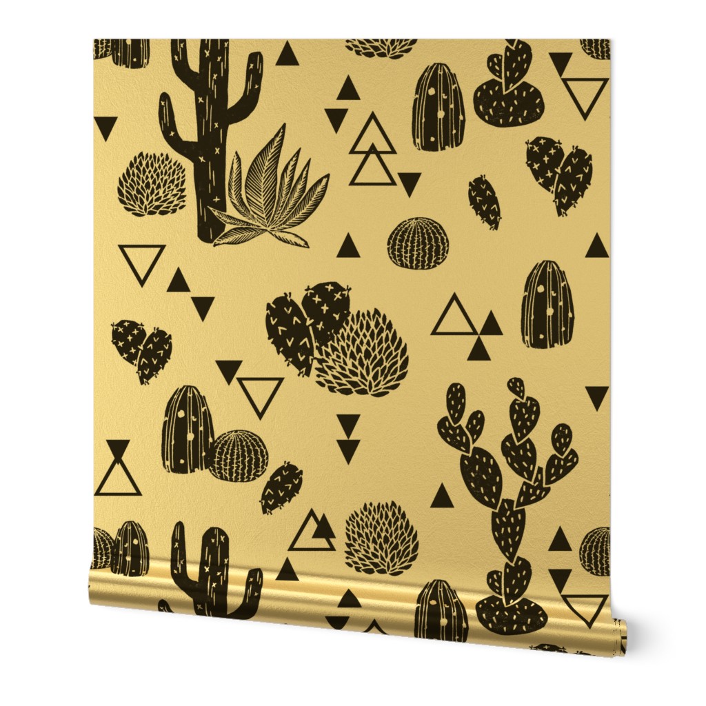 cactus // black and white geo triangle tropical trend