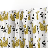 fox // mustard yellow sitting fox nursery baby kids 