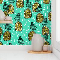 pineapple // pineapples summer sweet tropical bright kids