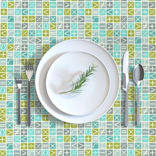 HOME_GOOD_RECTANGULAR_TABLE_CLOTH