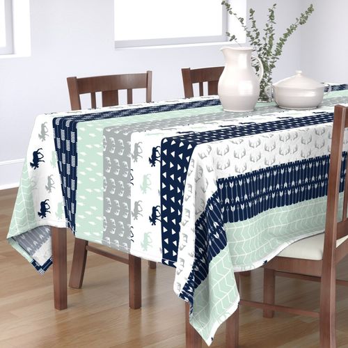 HOME_GOOD_RECTANGULAR_TABLE_CLOTH