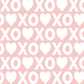 XO♥ // rose quartz