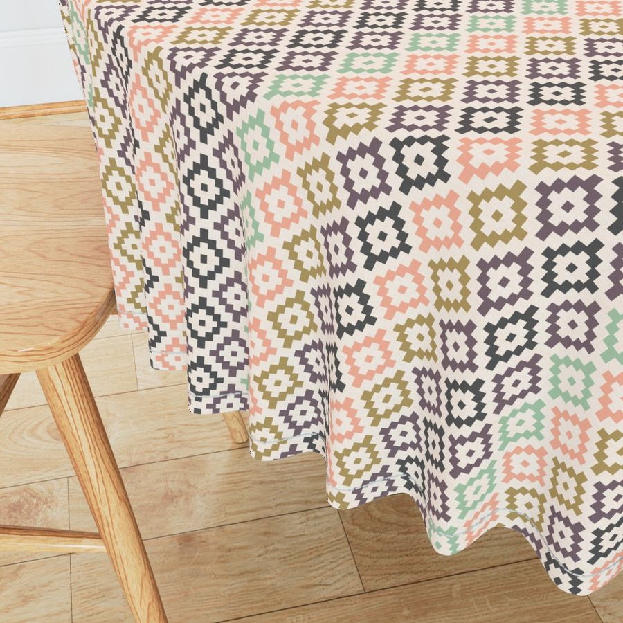 HOME_GOOD_ROUND_TABLE_CLOTH