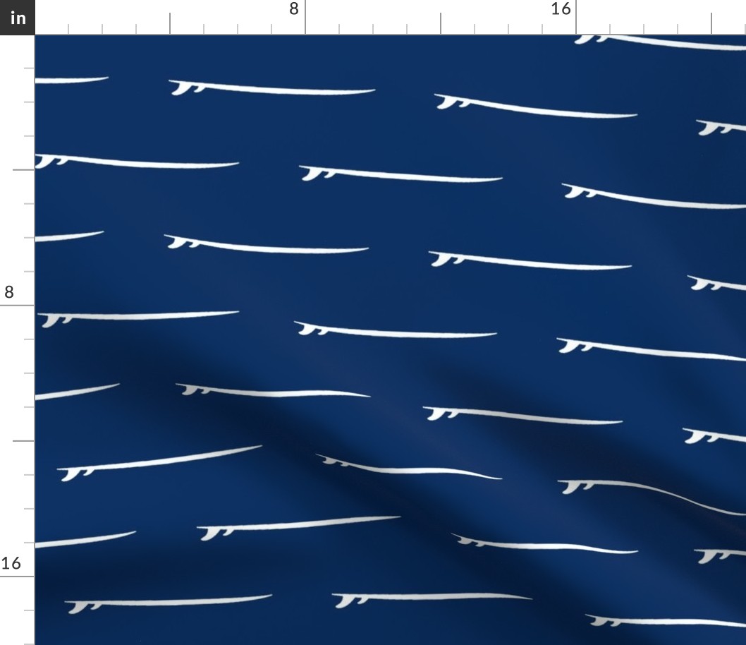 Surfboard Staggered navy background