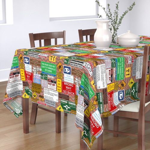 HOME_GOOD_RECTANGULAR_TABLE_CLOTH