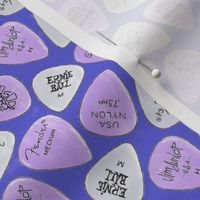 Ultraviolet Plectrum