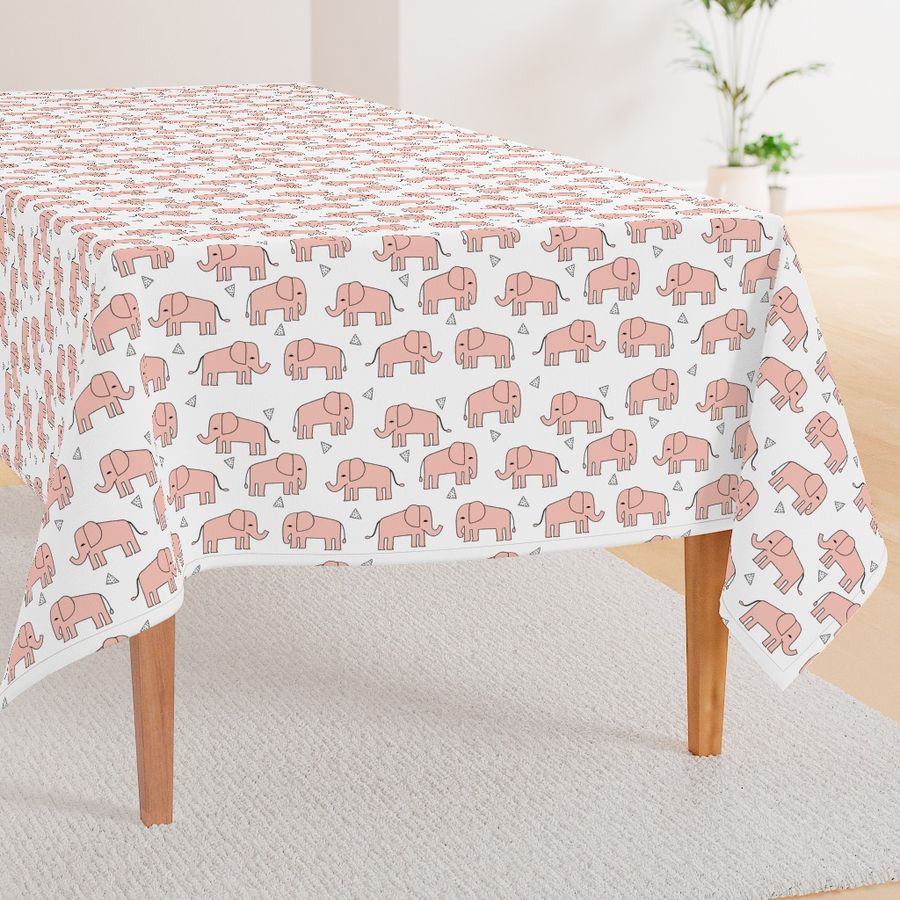 HOME_GOOD_RECTANGULAR_TABLE_CLOTH