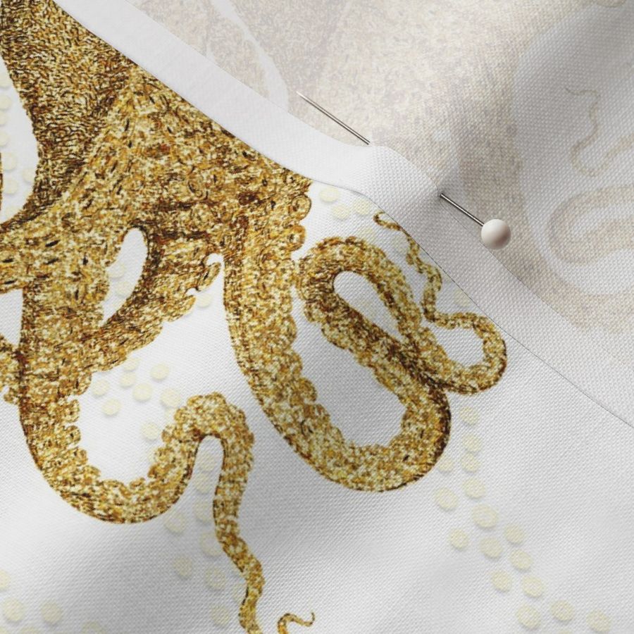 Glitter Octopus on Gold Bubbles