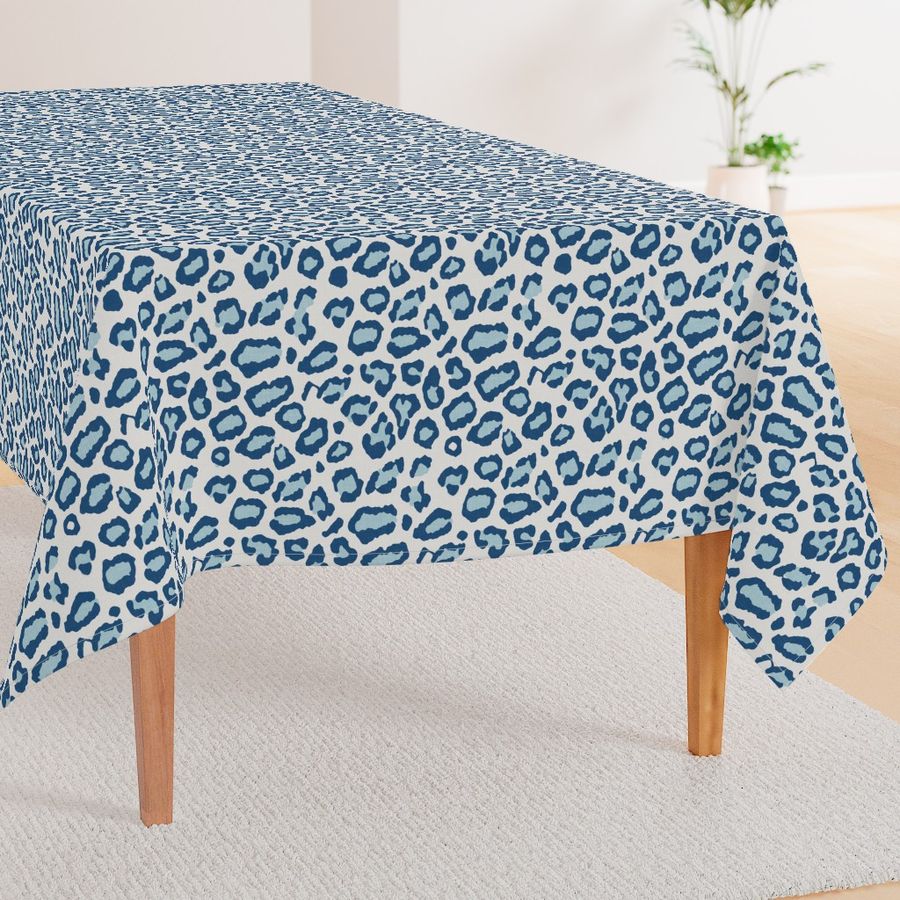 HOME_GOOD_RECTANGULAR_TABLE_CLOTH