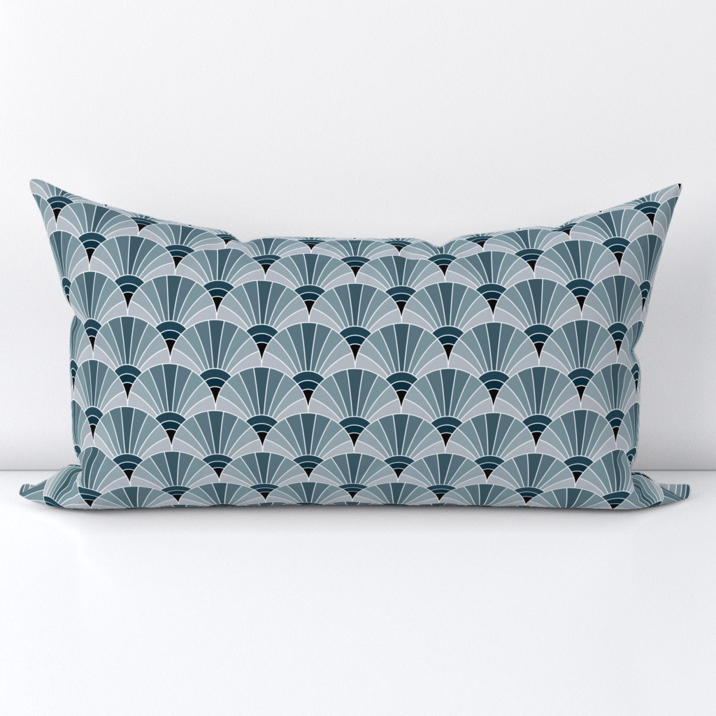 03878361 : scalefan : spoonflower0220