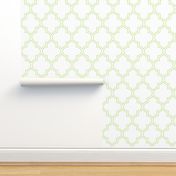 Moroccan Outline Quatrefoil in Sprout