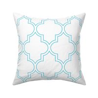 Moroccan Outline Quatrefoil in Aqua