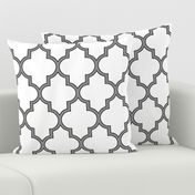 Moroccan Outline Quatrefoil in Black and Cashmere