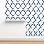 Moroccan Outline Quatrefoil in Navy and Black