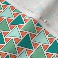 03894231 : triangle2to1 : spoonflower0252