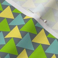 03894425 : triangle2to1 : spoonflower0165
