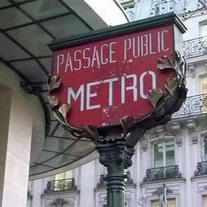 Metro, Paris