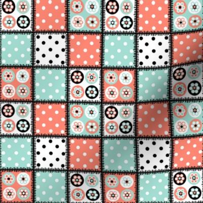 Patchwork_beads_MINT_PINK_WHITE_BLACK