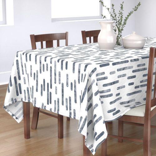 HOME_GOOD_RECTANGULAR_TABLE_CLOTH