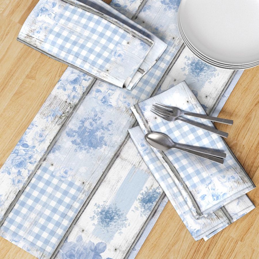 Mamie Wallpaper blue