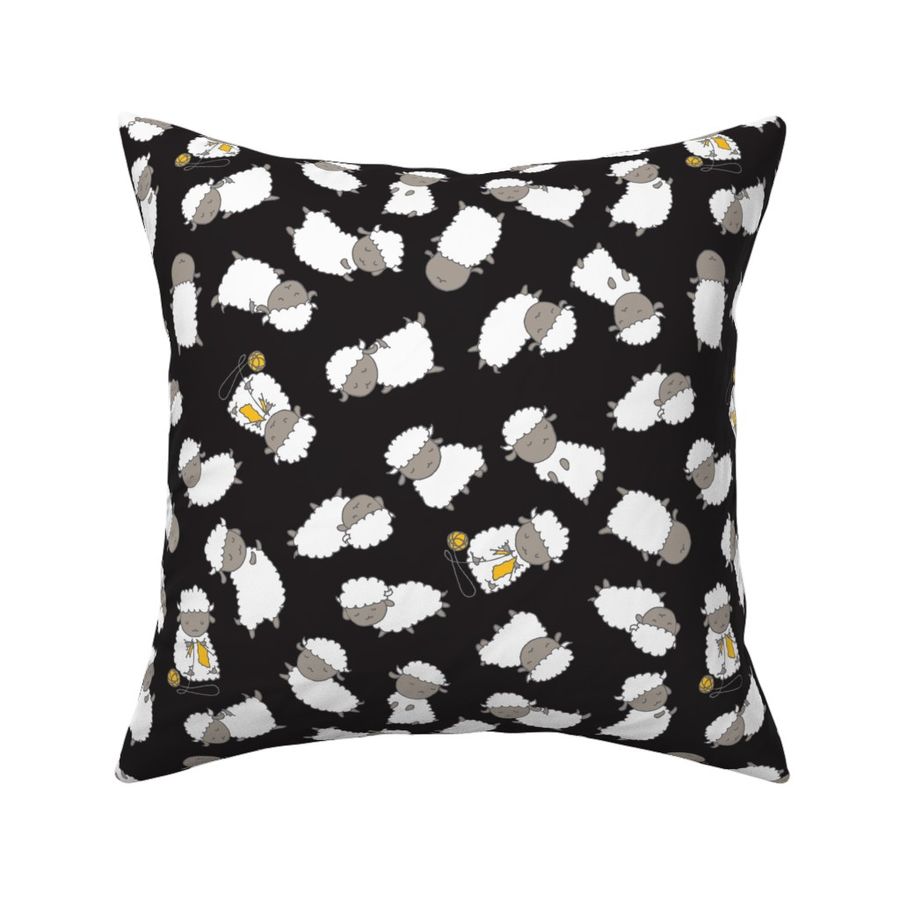 HOME_GOOD_SQUARE_THROW_PILLOW